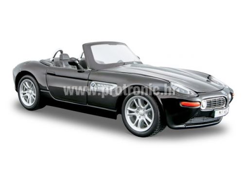 Metalni automobil 1:24 BMW Z8